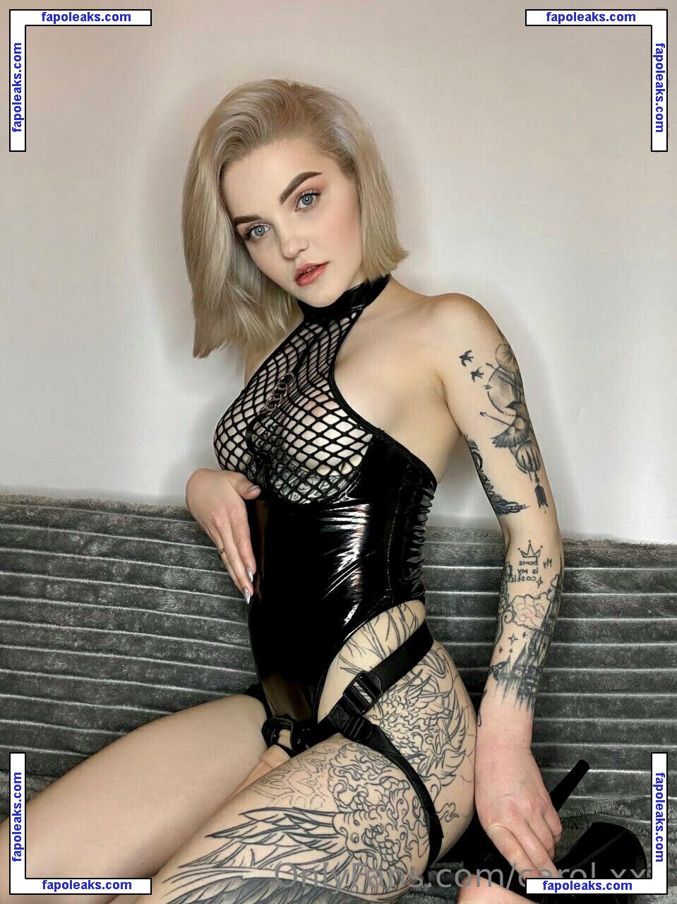 carol.xxx / carollinejane123742 nude photo #0026 from OnlyFans