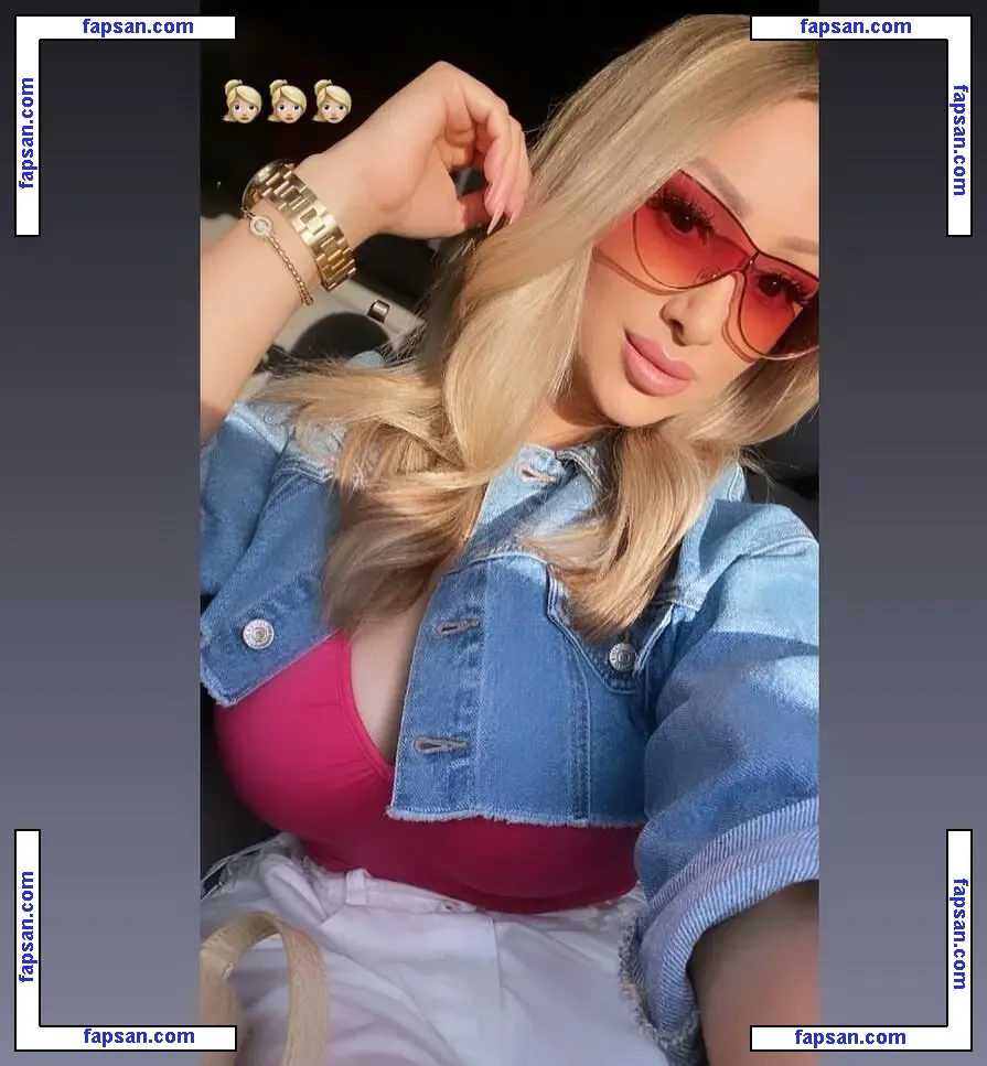 Carolina Marquez nude photo #0024 from OnlyFans
