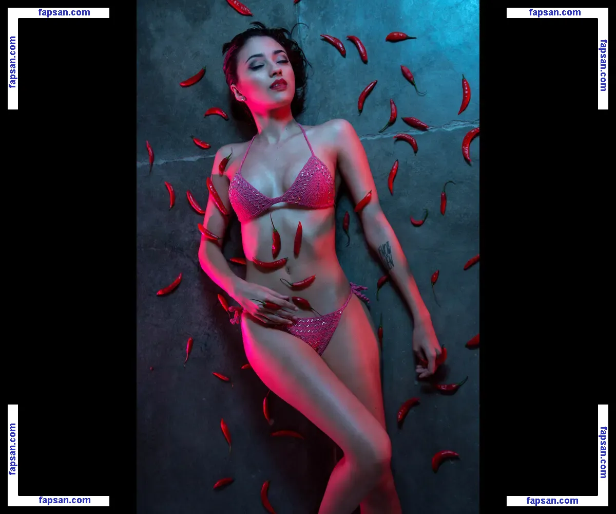 Carolina Oliveira nude photo #0013 from OnlyFans