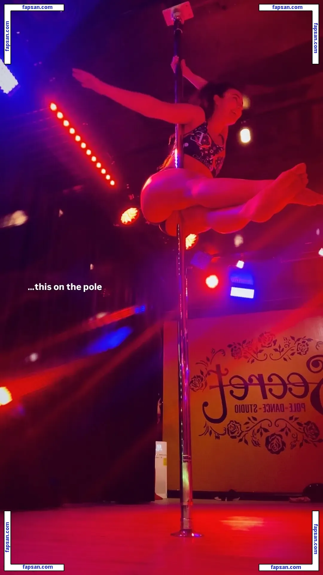 Carolina Rezende голая фото #0006 с Онлифанс