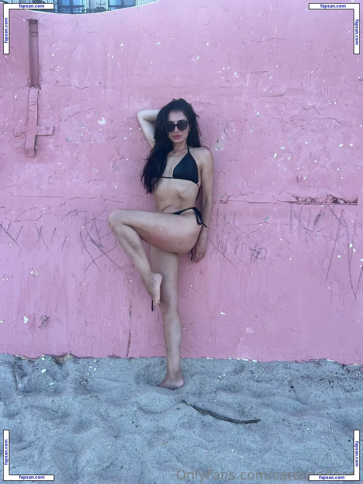 carolinadeam nude photo #0003 from OnlyFans