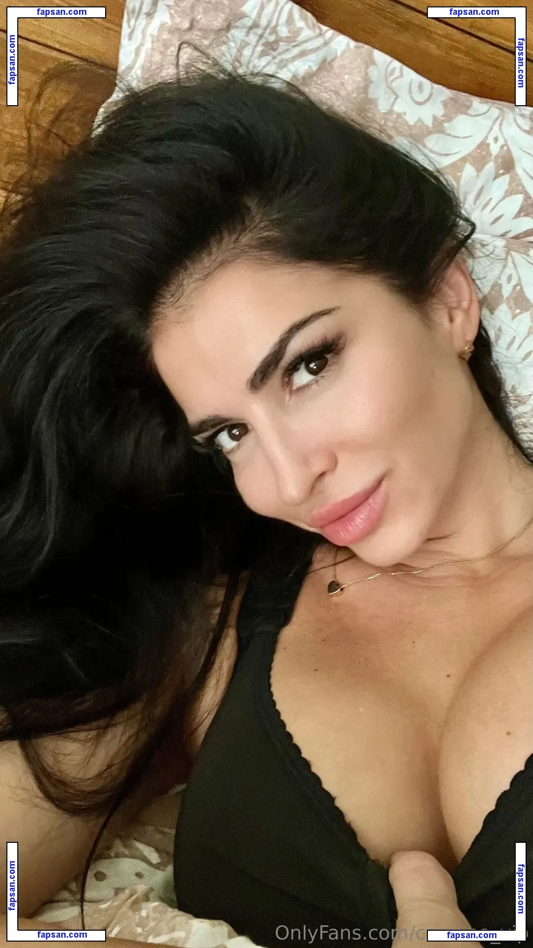 carolinadeam nude photo #0010 from OnlyFans