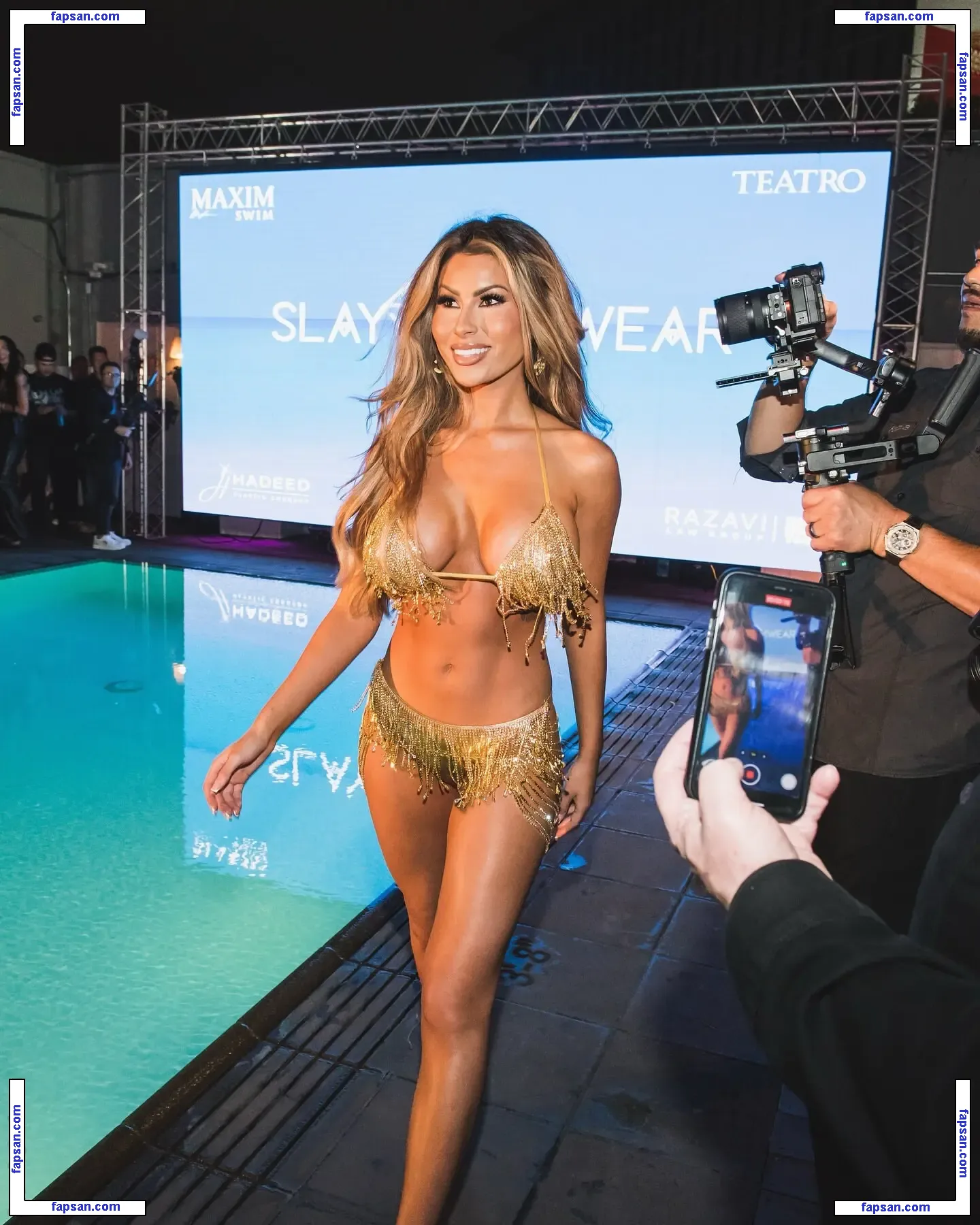 Caroline Jaquish голая фото #0038 с Онлифанс