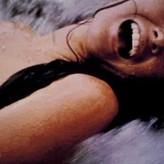 Caroline Munro голая #0002