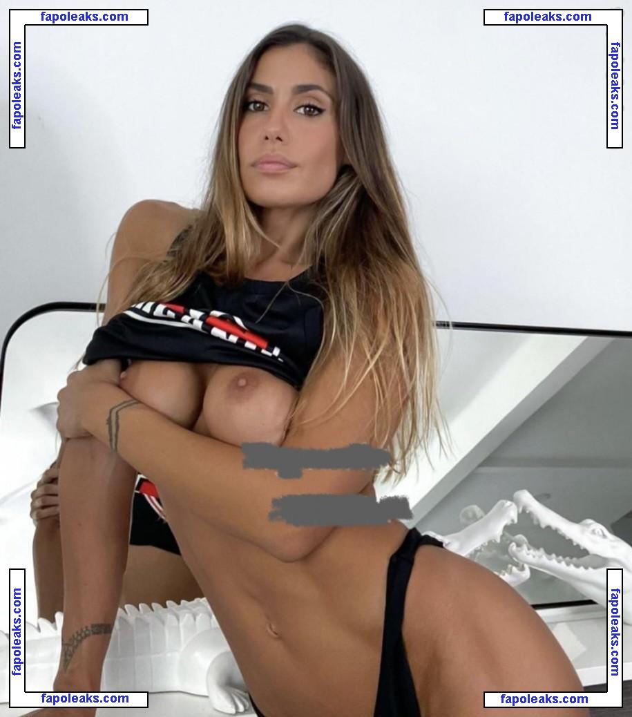 Carolineclnfit / carolinasolano nude photo #0001 from OnlyFans