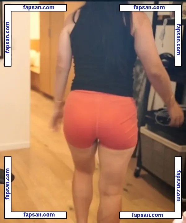 CarolineKwan nude photo #0209 from OnlyFans