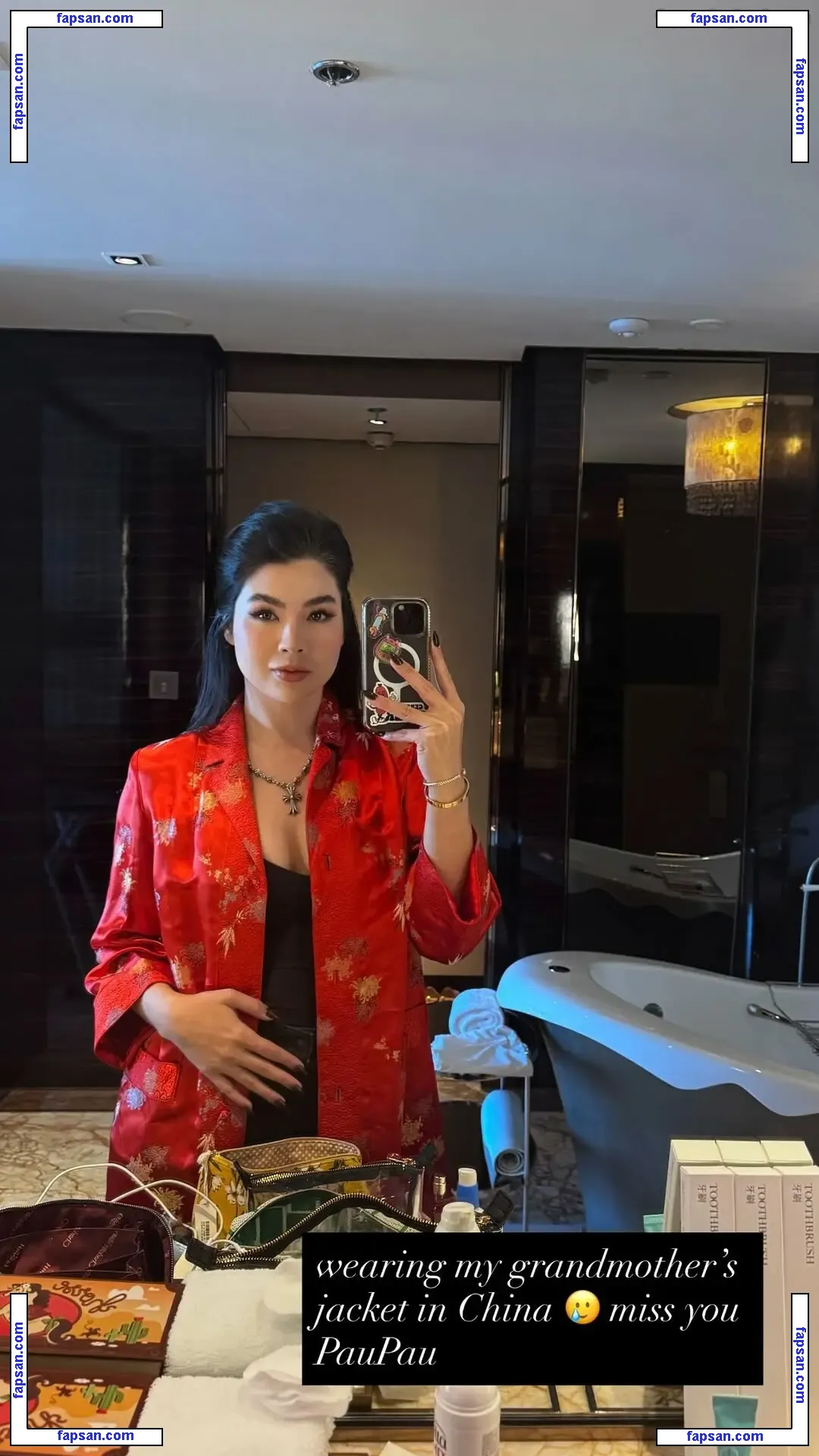 CarolineKwan голая фото #0217 с Онлифанс