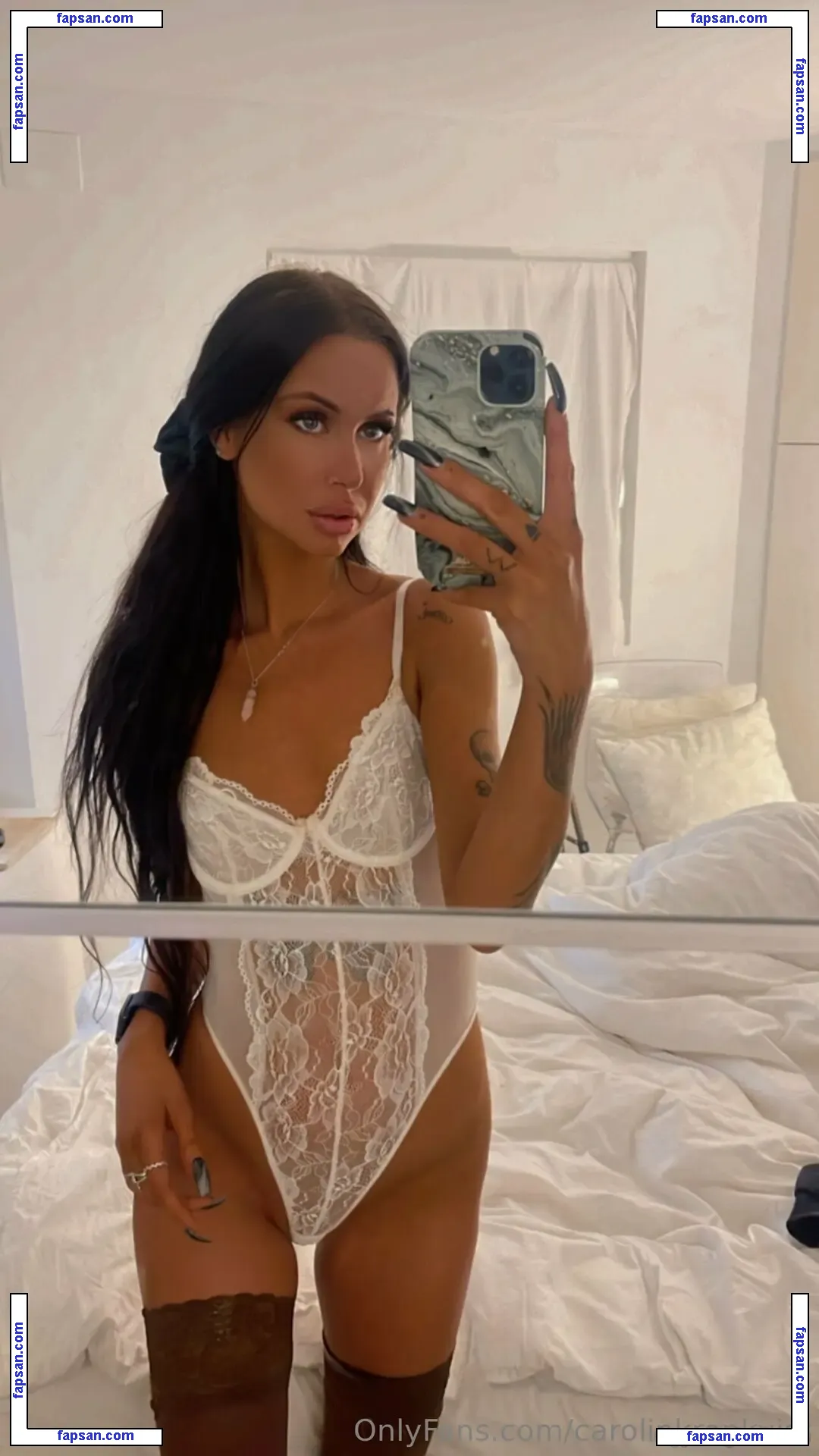 carolinkronkvist nude photo #0003 from OnlyFans