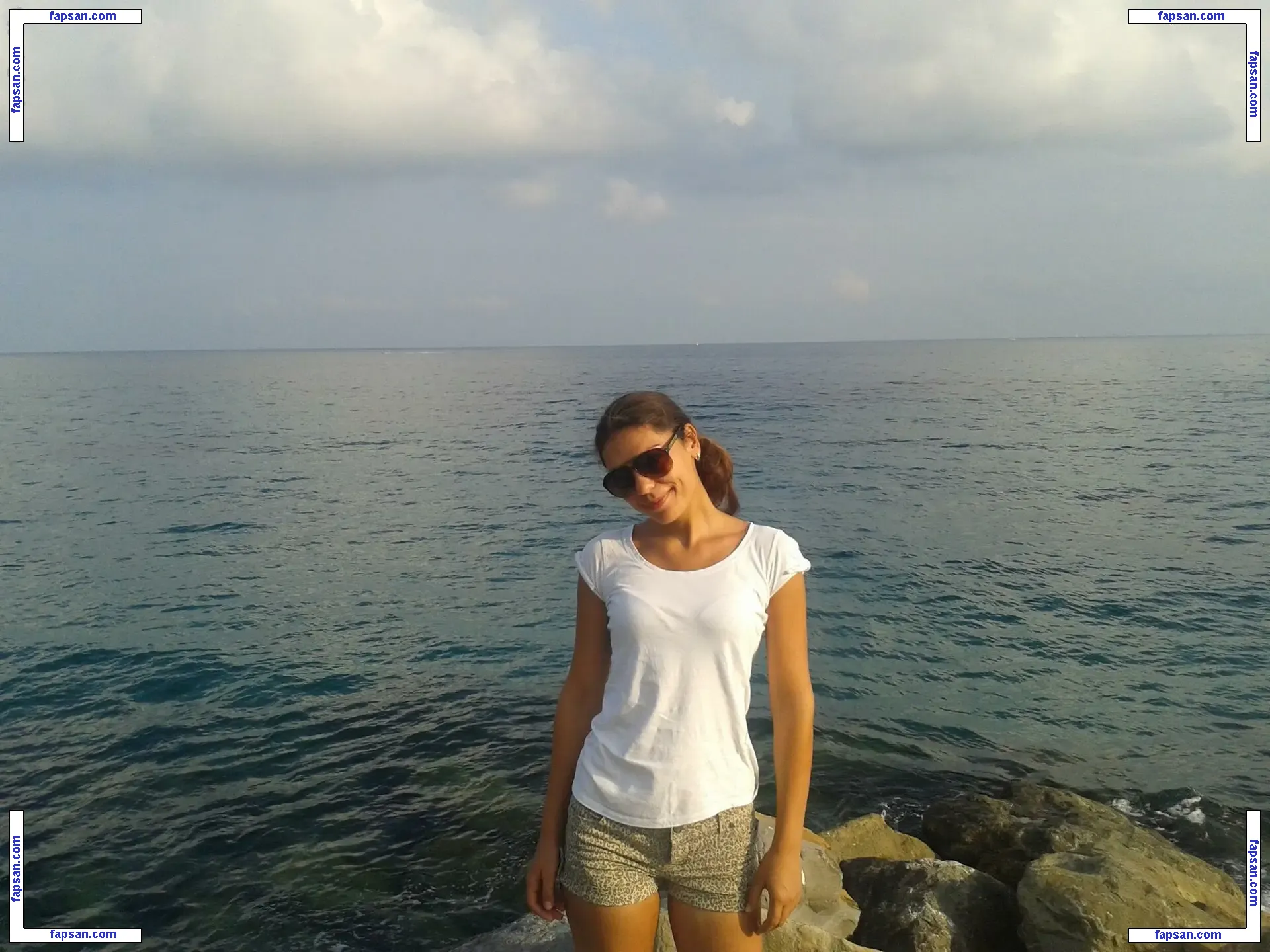 Carpediemx голая фото #0001 с Онлифанс