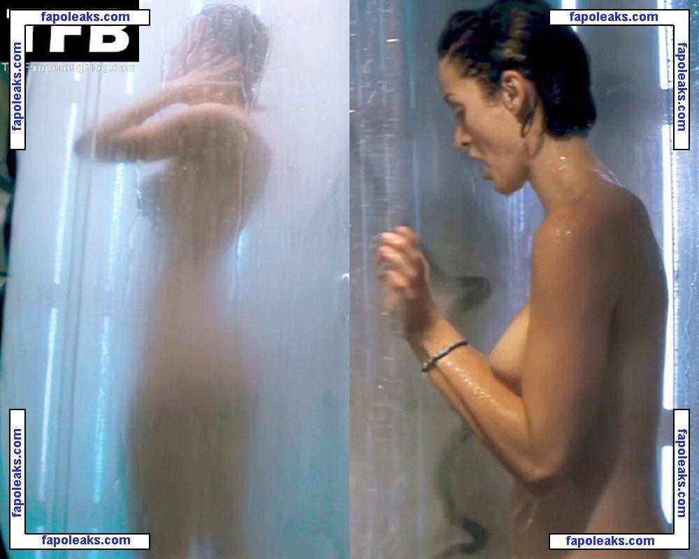 Carrie-Anne Moss голая фото #0113 с Онлифанс