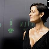 Carrie-Anne Moss голая #0084