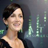 Carrie-Anne Moss голая #0085