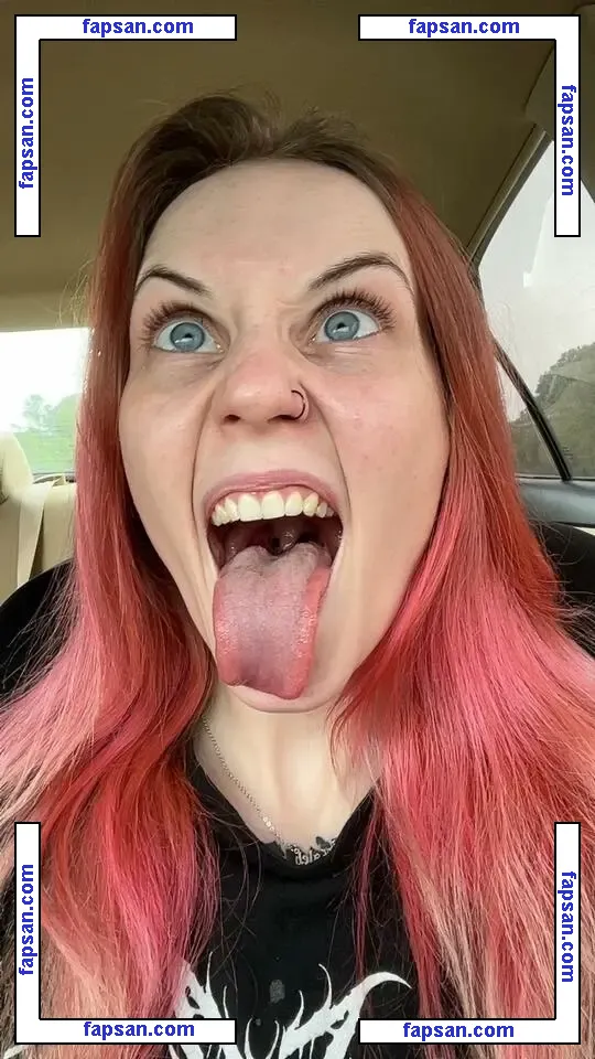 Carrie Cannie голая фото #0060 с Онлифанс