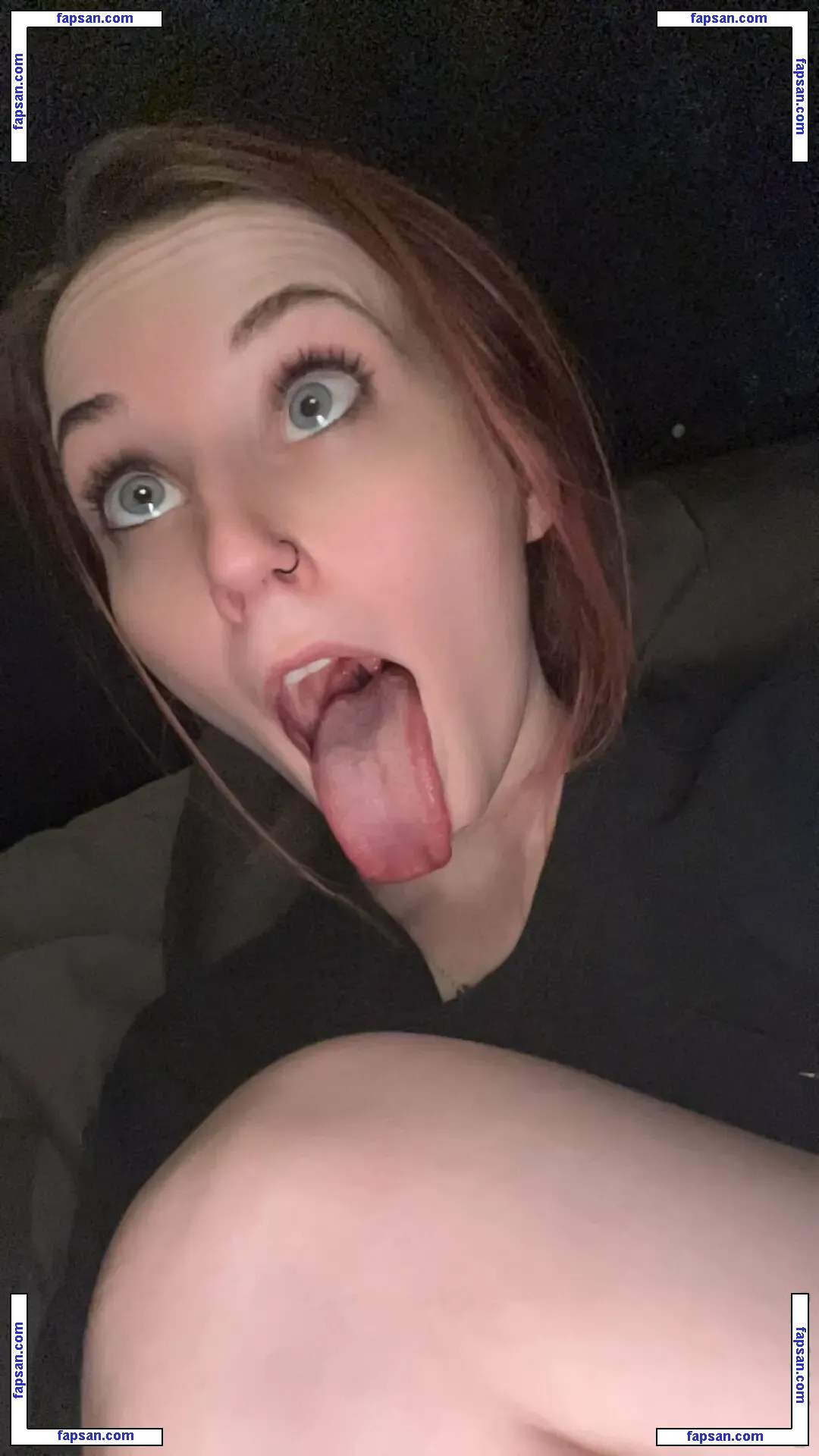 Carrie Cannie голая фото #0075 с Онлифанс