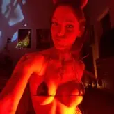 Carrie Emberlyn голая #0084