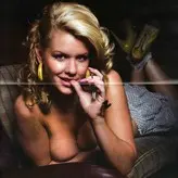 Carrie Keagan голая #0001