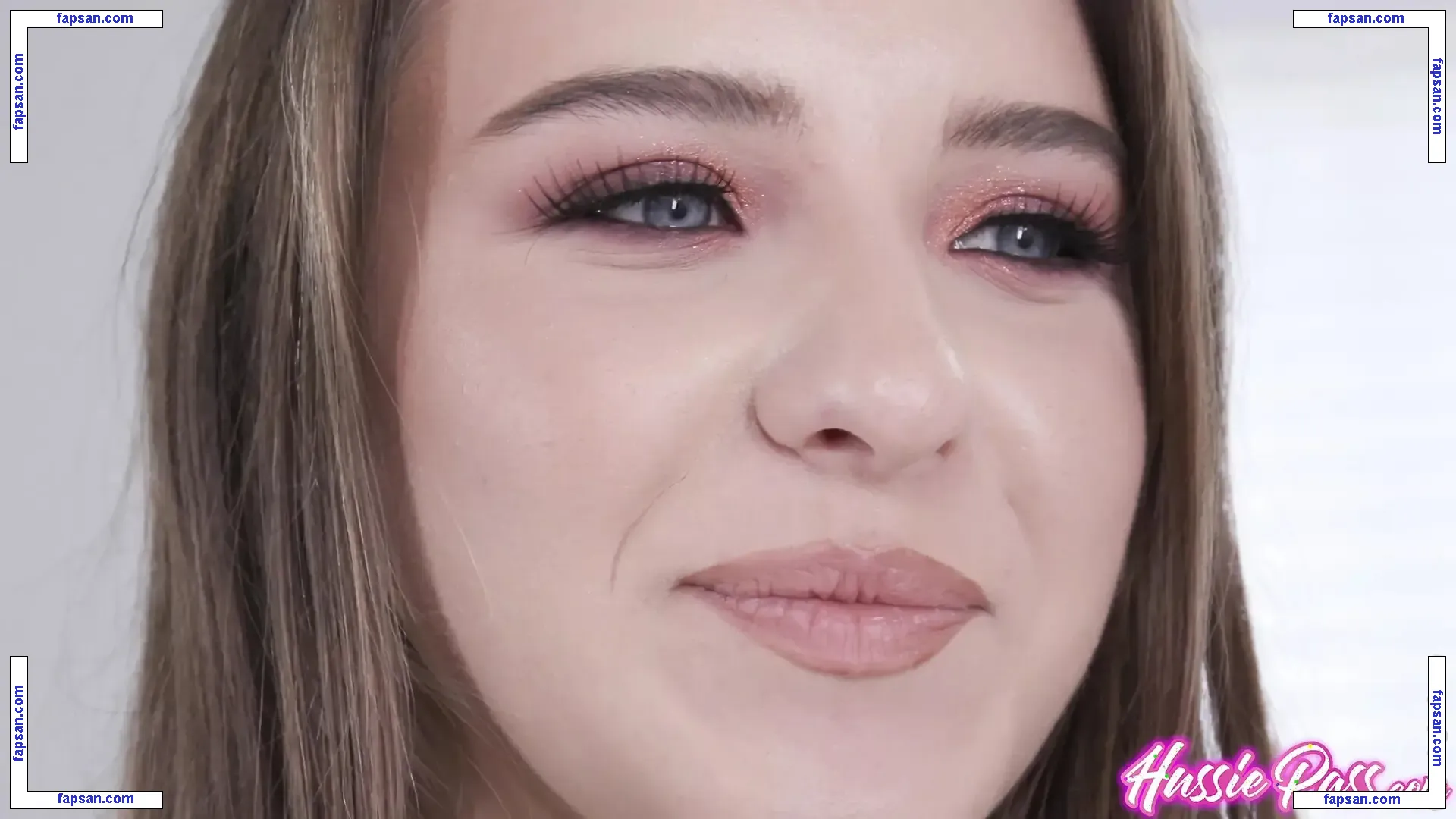 Cartel De Santa голая фото #0003 с Онлифанс