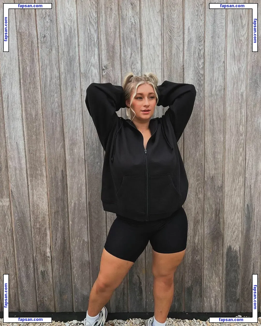 Carys Whittaker nude photo #0021 from OnlyFans