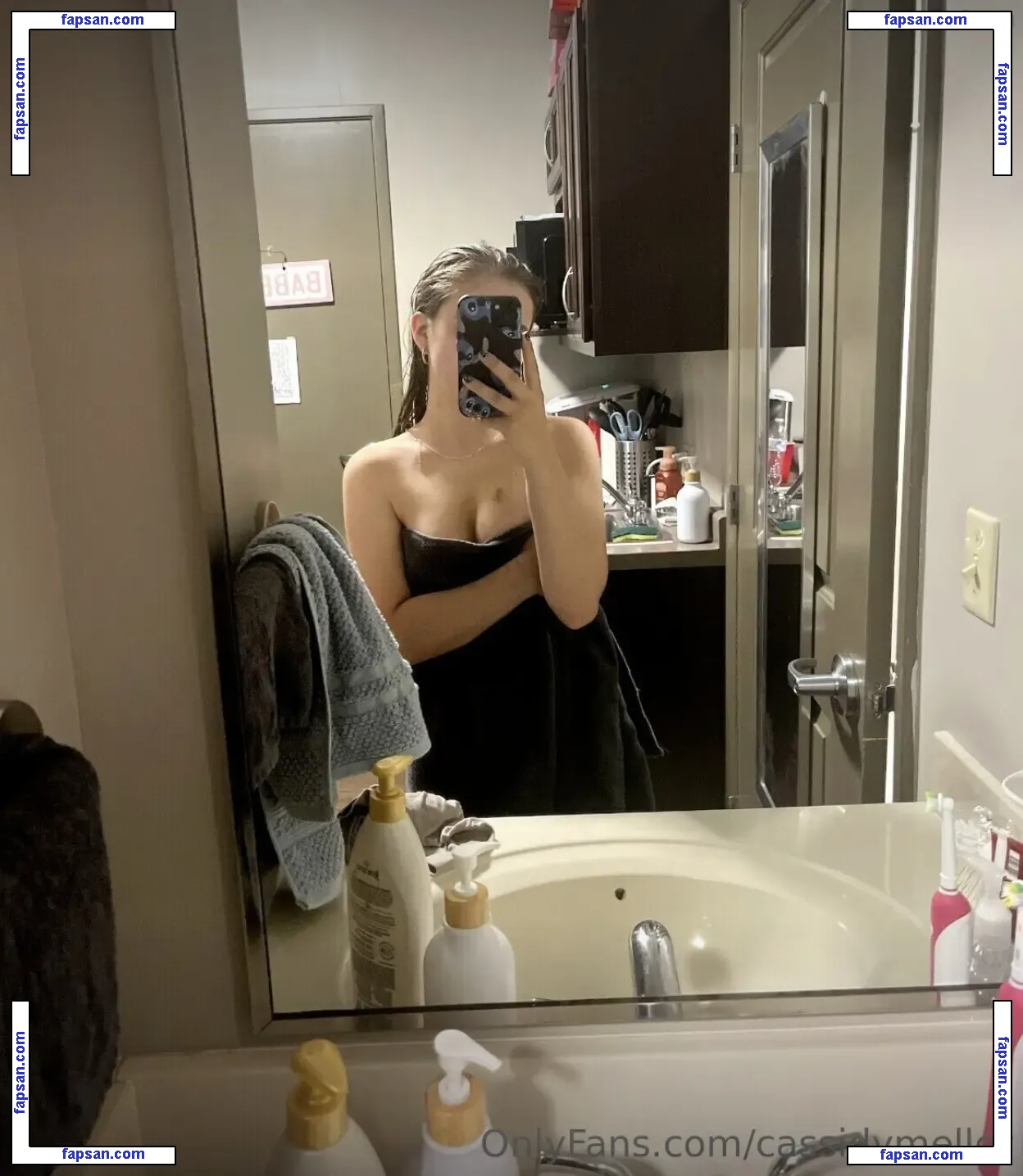 cassidymellor nude photo #0005 from OnlyFans