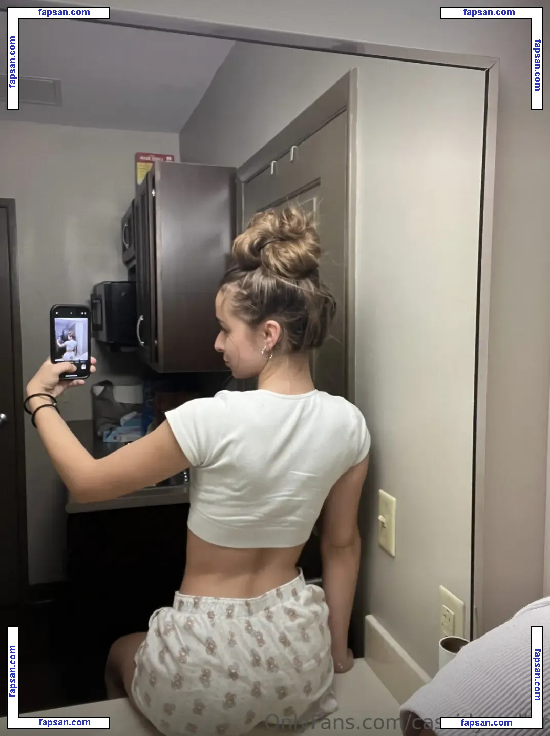 cassidymellor nude photo #0006 from OnlyFans