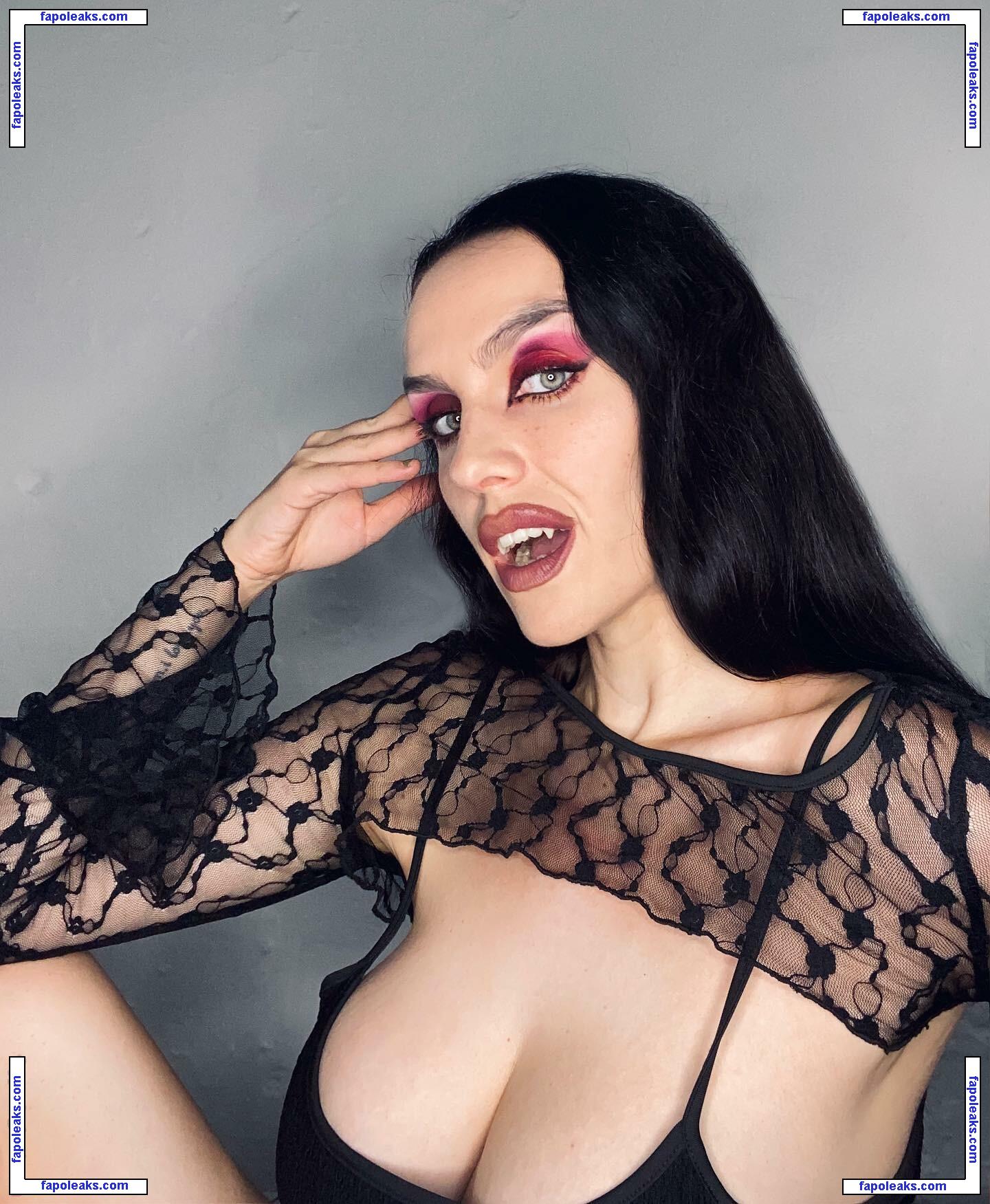 Castiza Vixens / vixenscastiza nude photo #0031 from OnlyFans