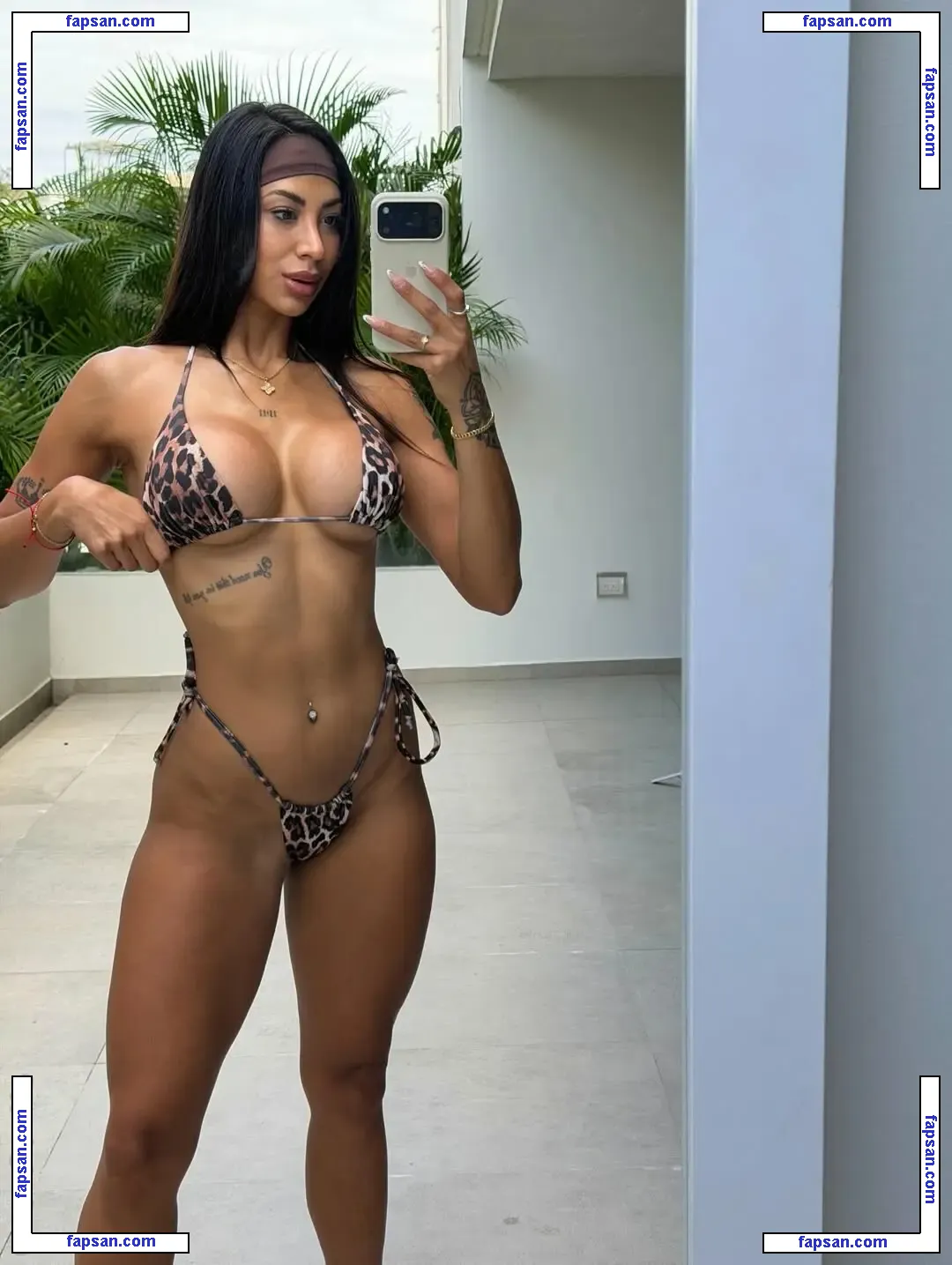 Catalina Cantero голая фото #0011 с Онлифанс