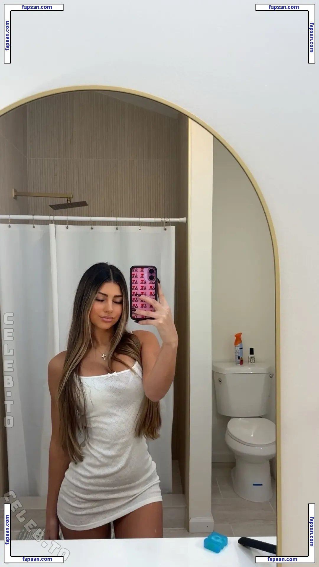 Catalina Pisciotta голая фото #0030 с Онлифанс