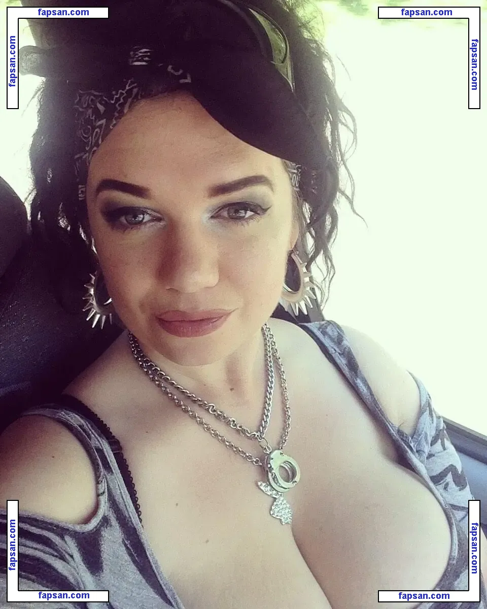 Catherine Sharples голая фото #0001 с Онлифанс