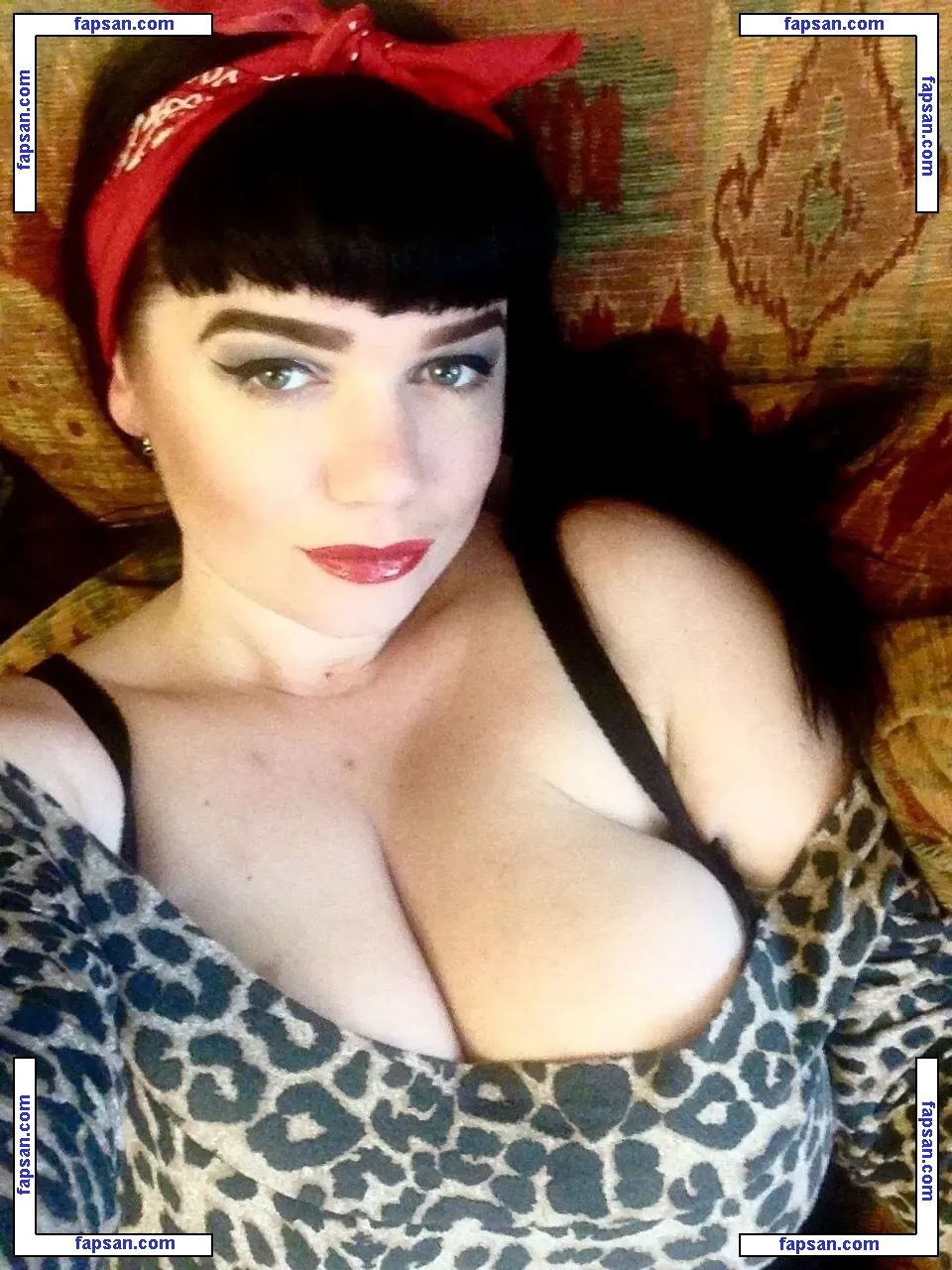 Catherine Sharples голая фото #0004 с Онлифанс