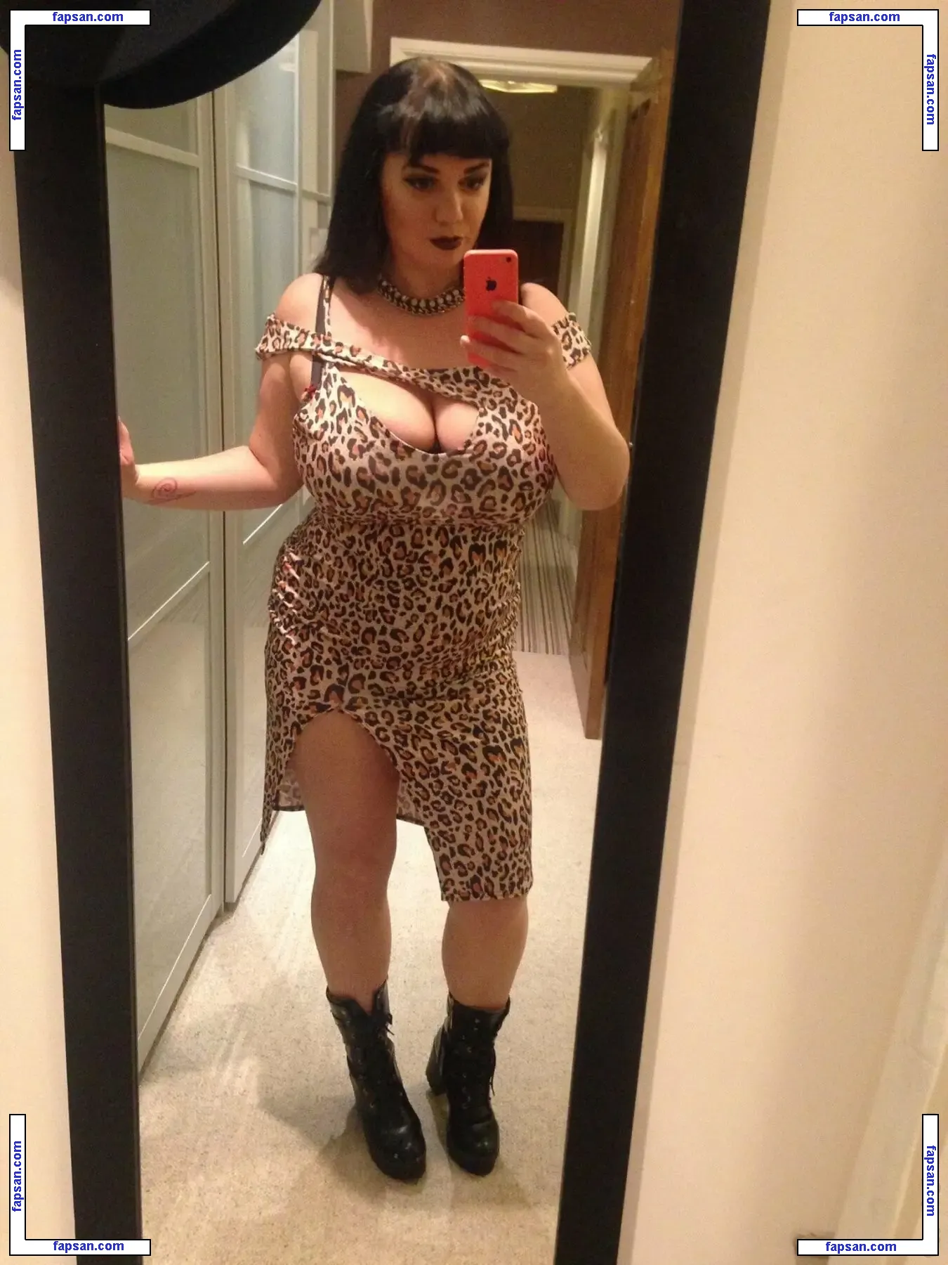 Catherine Sharples голая фото #0009 с Онлифанс