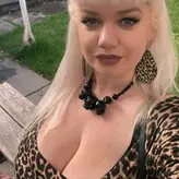 Catherine Sharples голая #0002