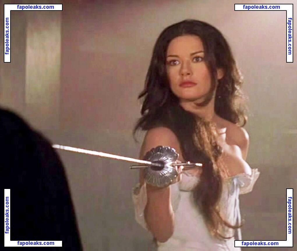 Catherine Zeta-Jones / catherinezetajones голая фото #0316 с Онлифанс