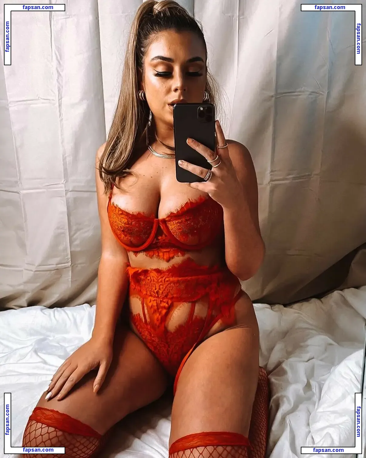 Cathy Skinner nude photo #0016 from OnlyFans