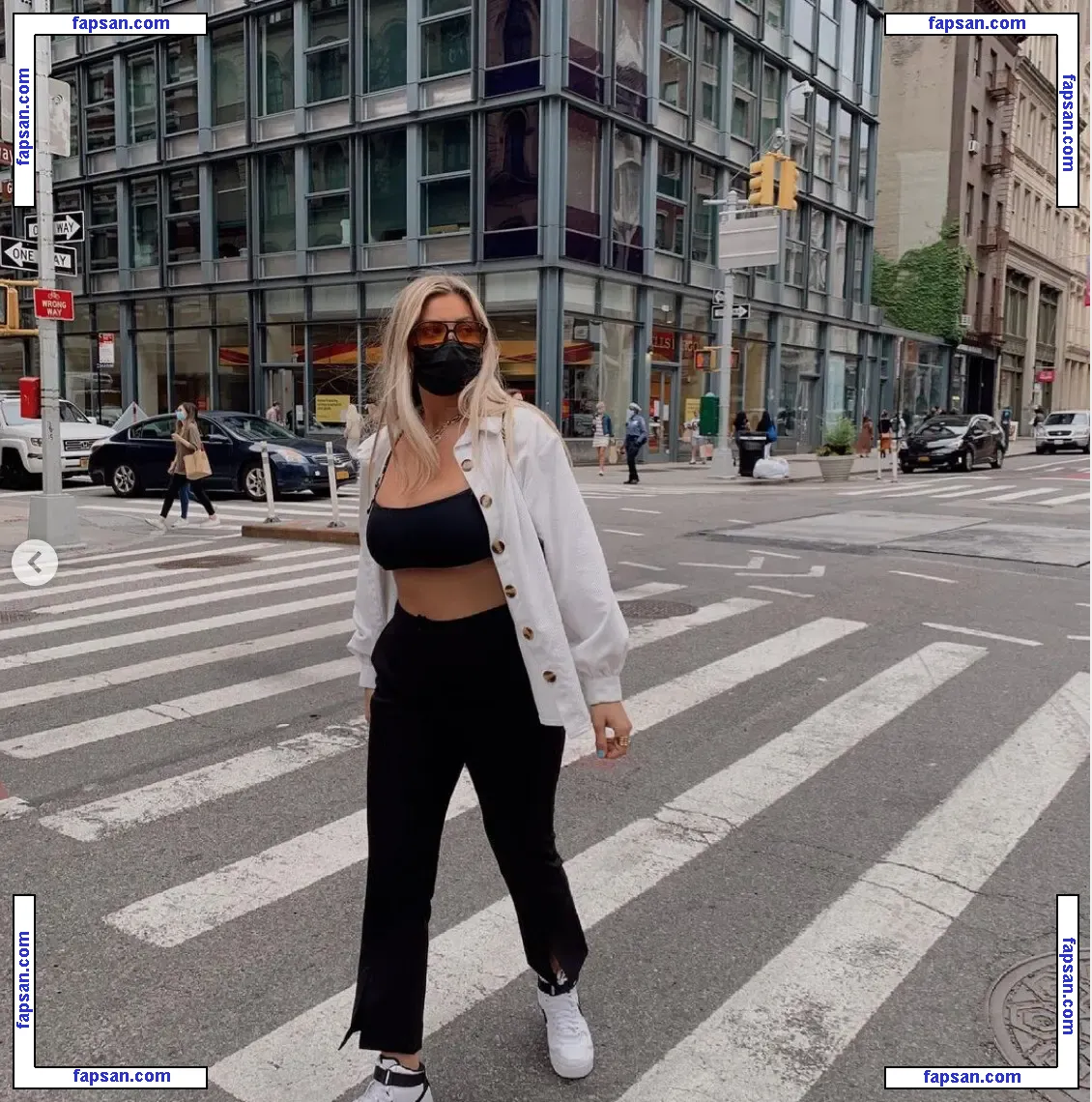 catie.a голая фото #0017 с Онлифанс