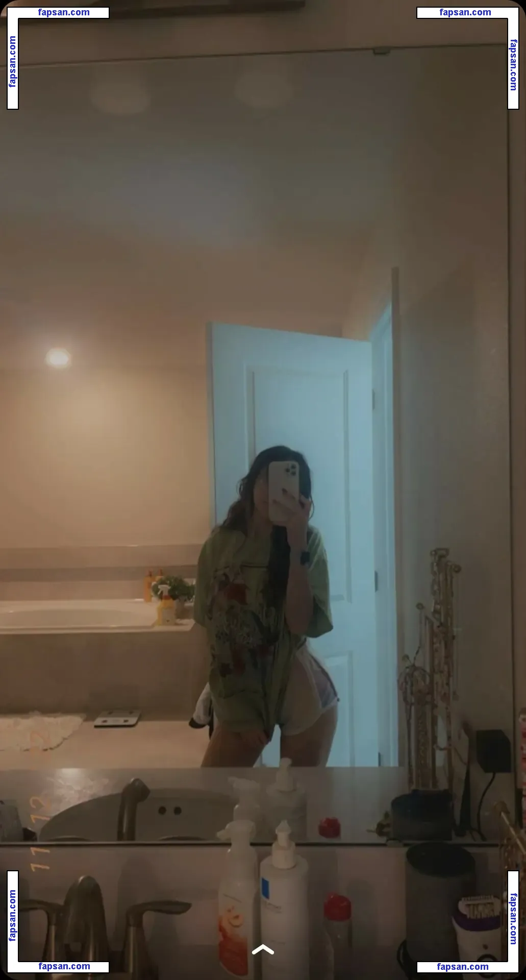 Catlyn Crespo nude photo #0088 from OnlyFans