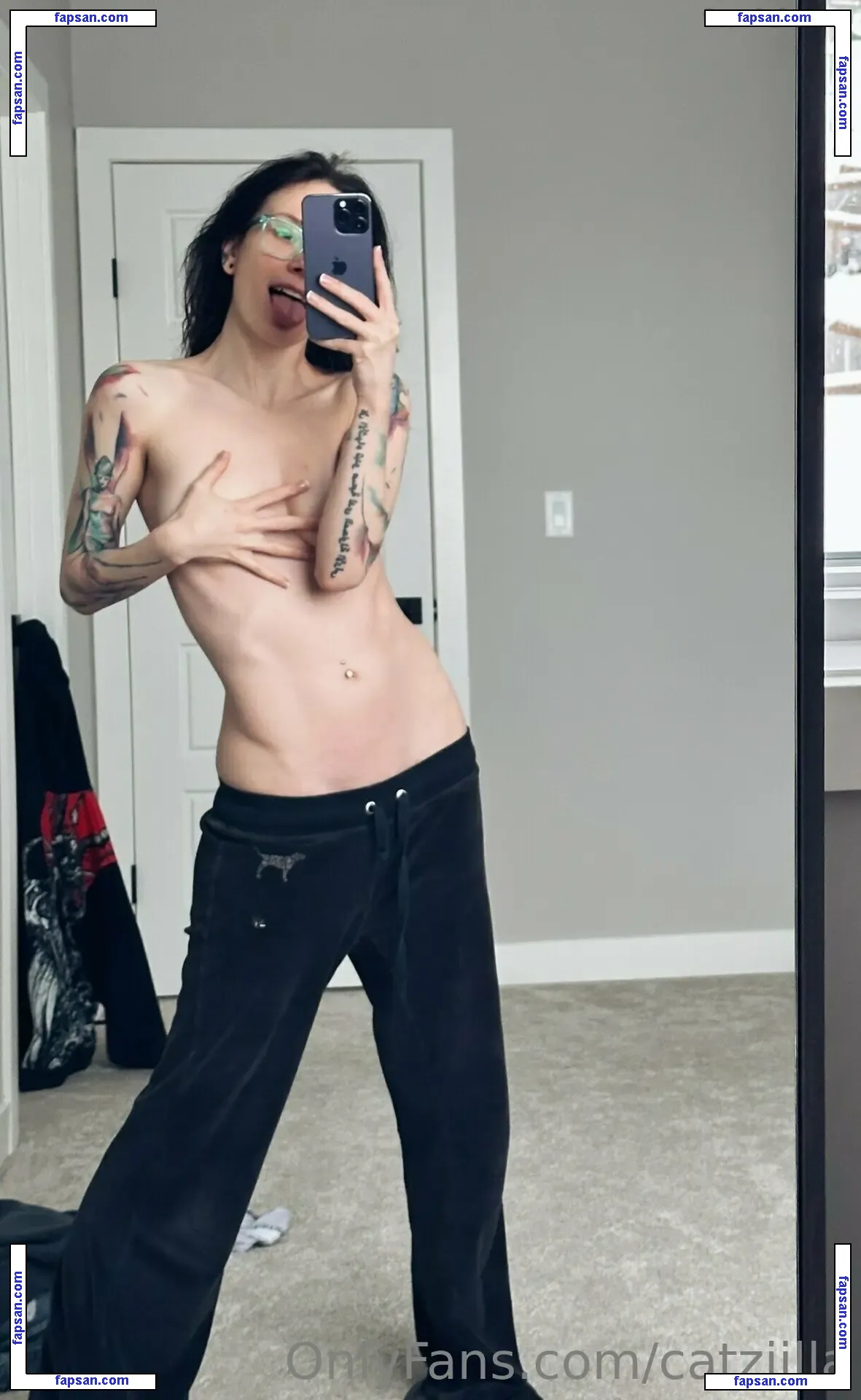 Catziilla nude photo #0356 from OnlyFans