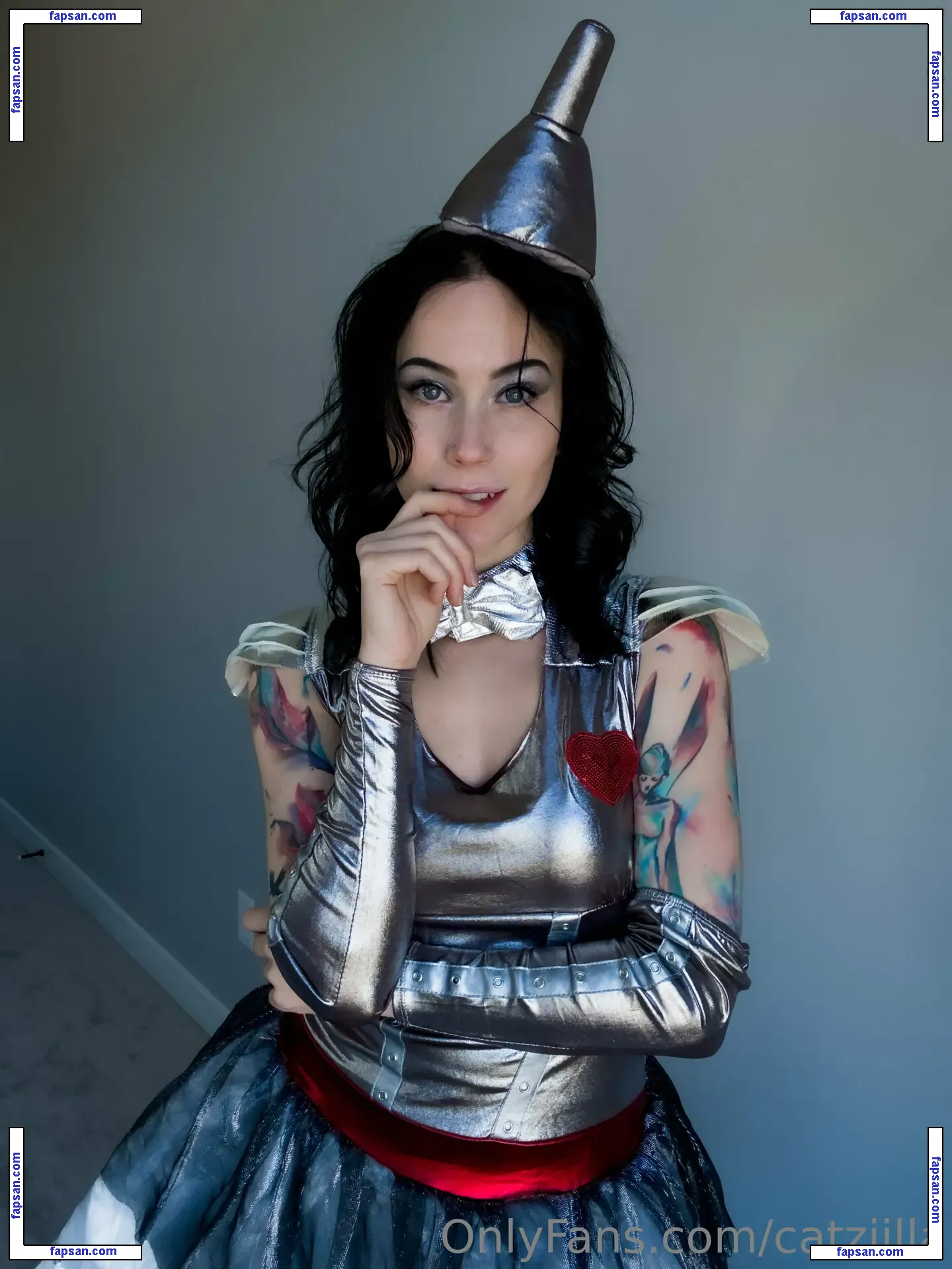 Catziilla nude photo #0462 from OnlyFans