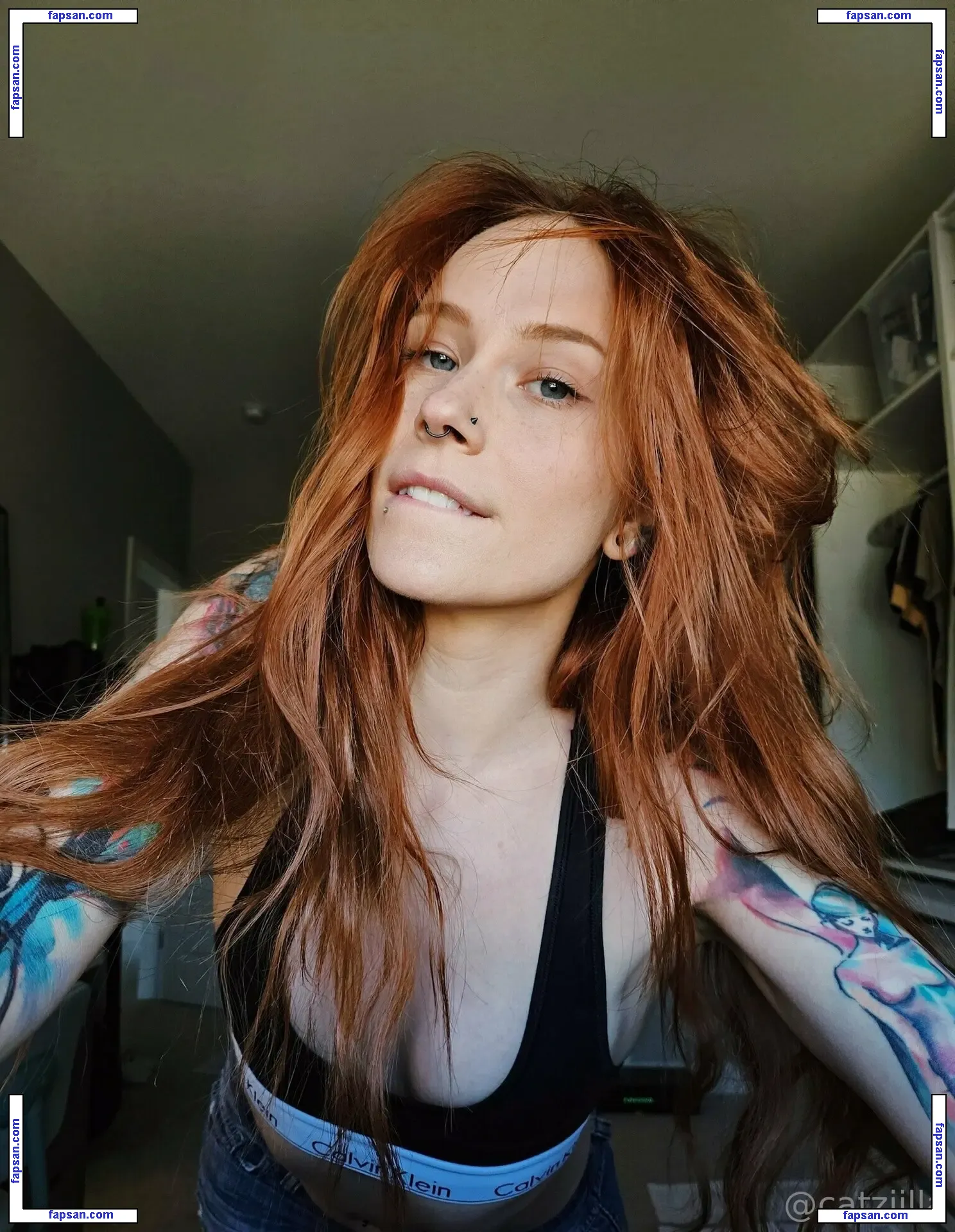 Catziilla nude photo #0675 from OnlyFans