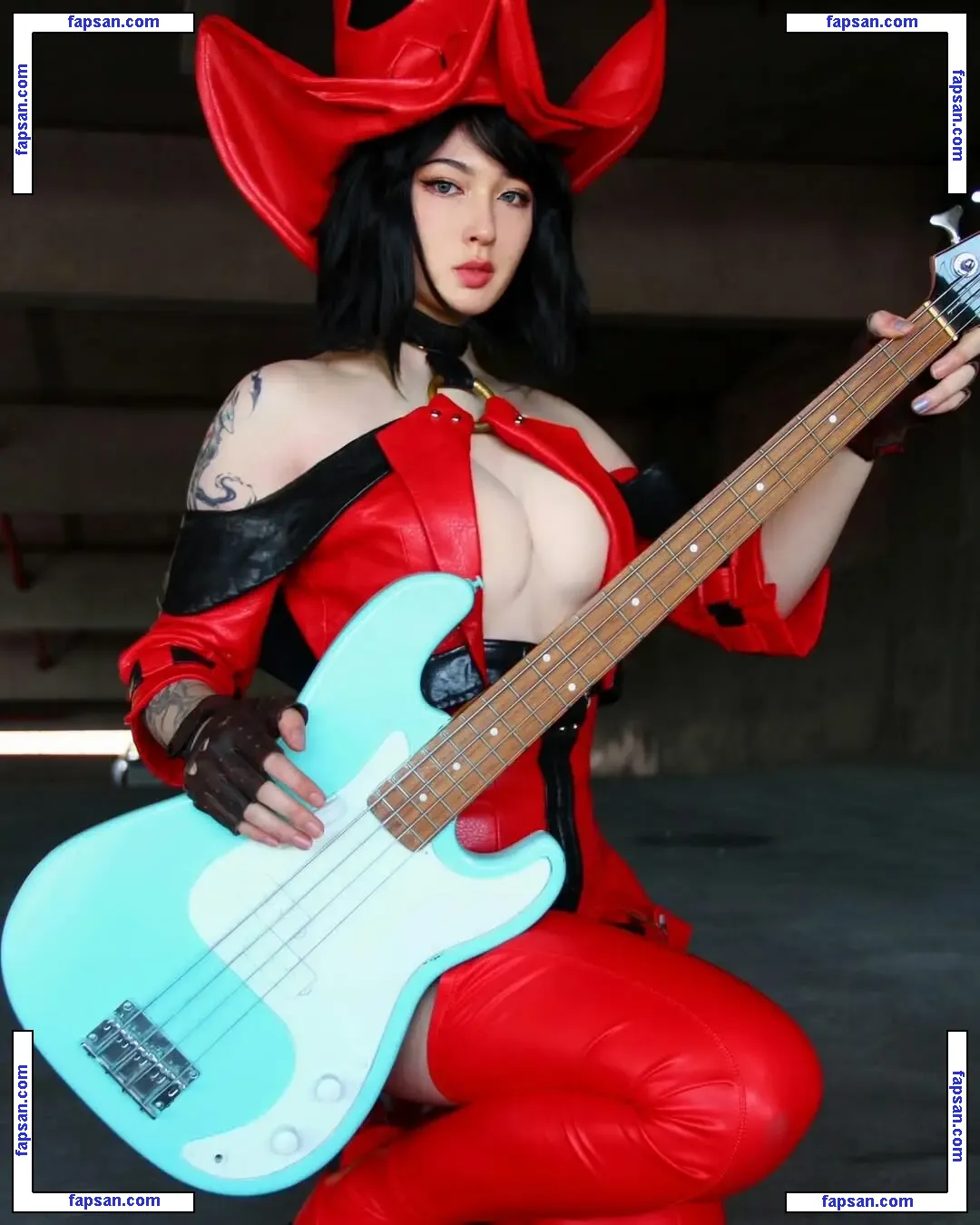 Caytie Cosplay nude photo #0117 from OnlyFans