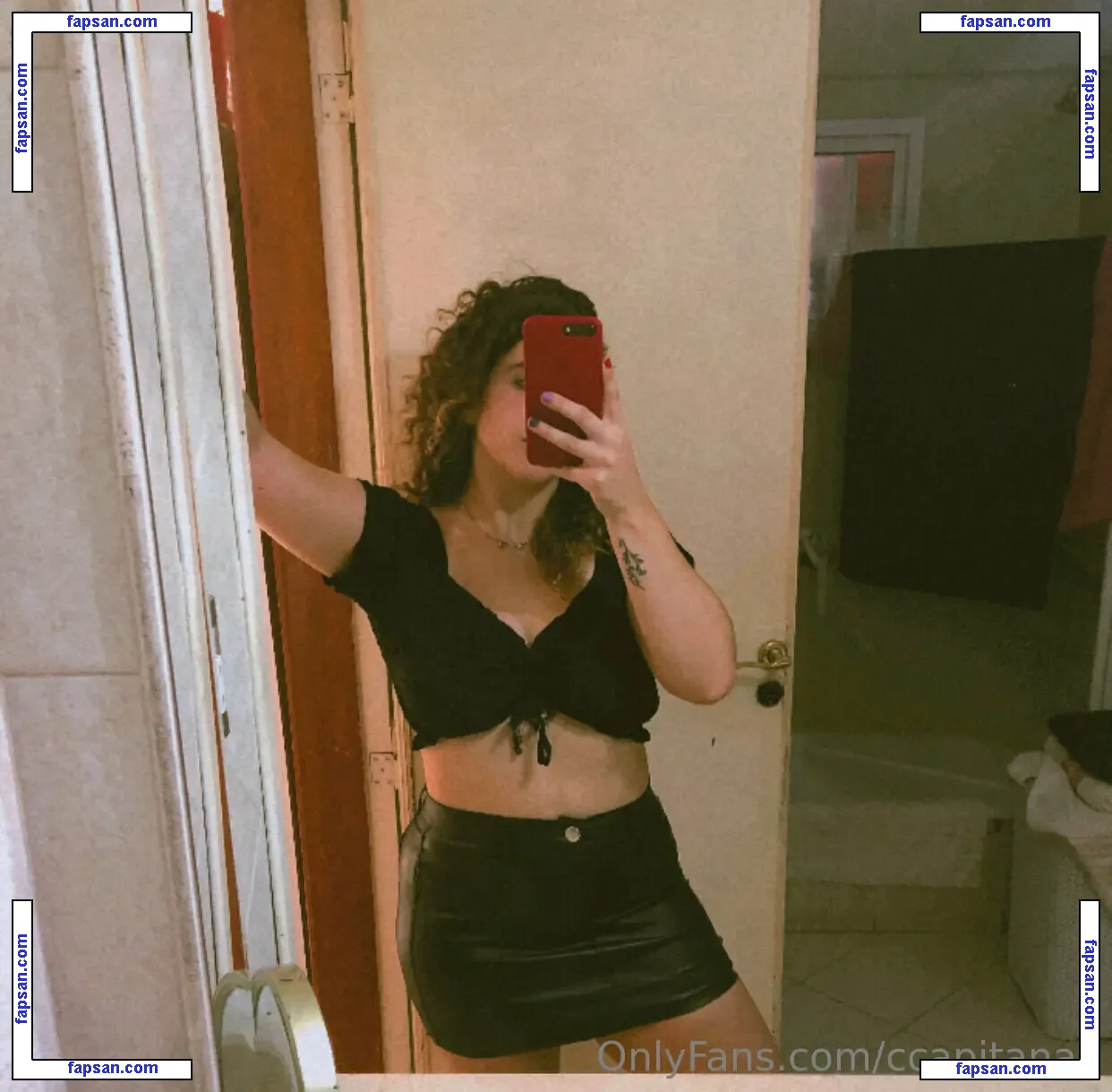 ccapitanax nude photo #0004 from OnlyFans