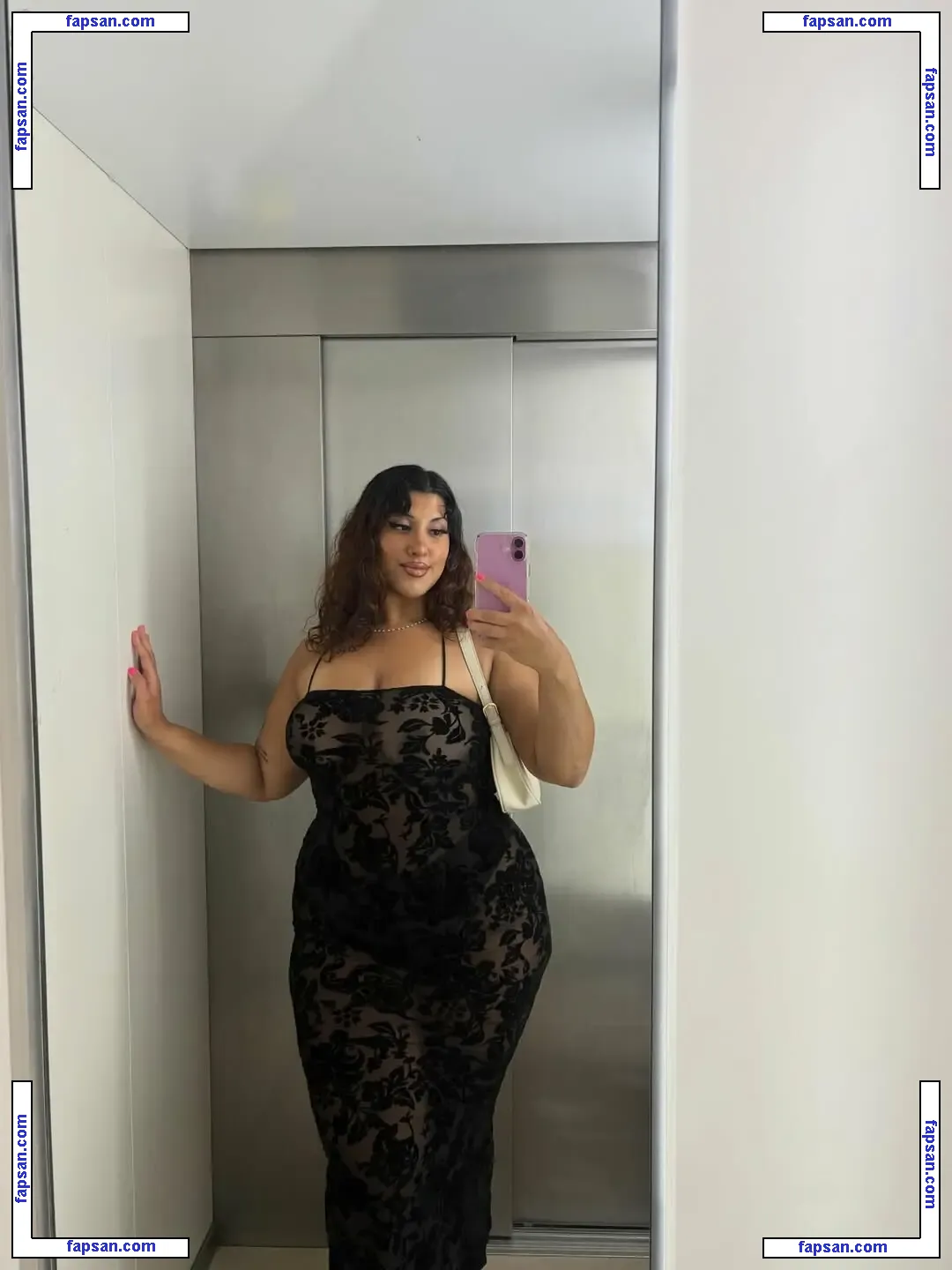 Cchristineabadir nude photo #0037 from OnlyFans