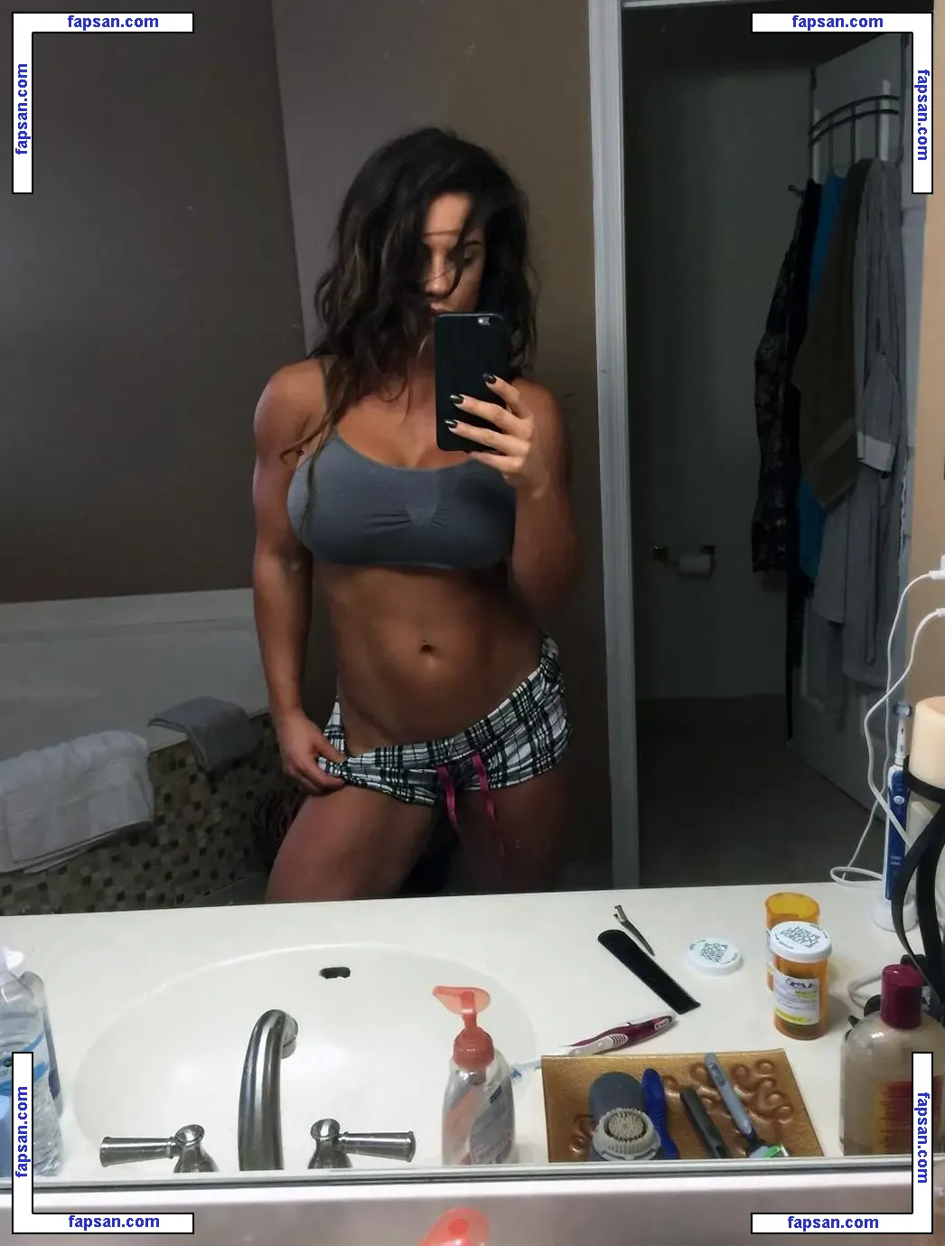 Celeste Bonin голая фото #0134 с Онлифанс