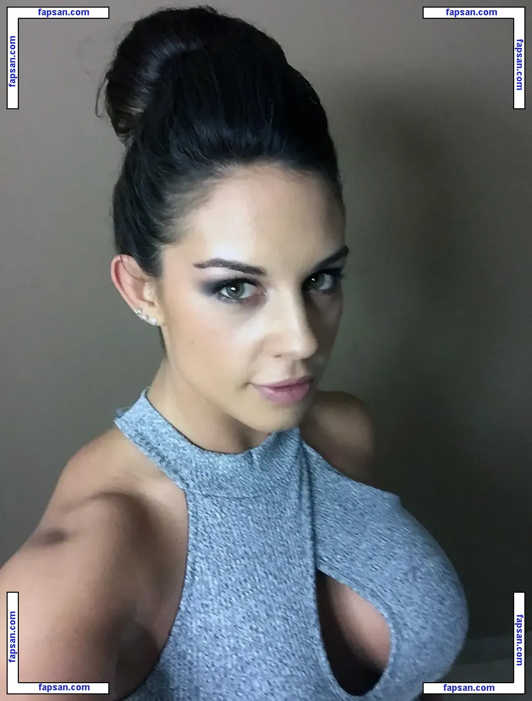 Celeste Bonin голая фото #0217 с Онлифанс