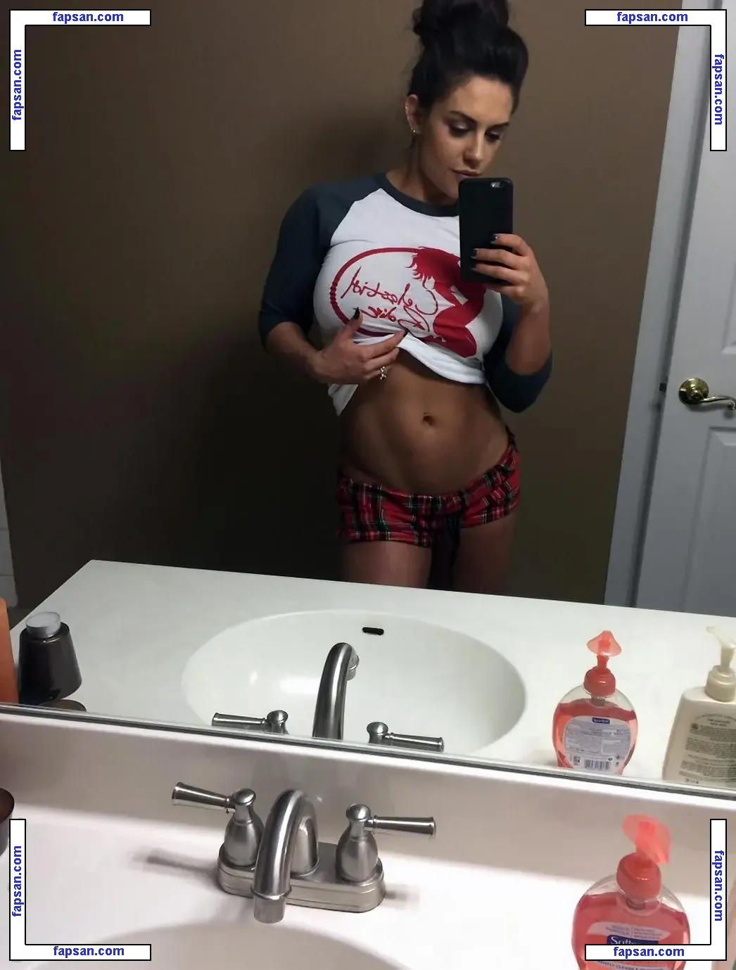 Celeste Bonin голая фото #0243 с Онлифанс