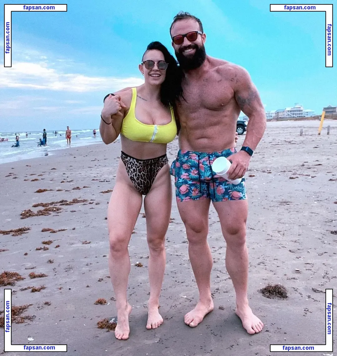 Celeste Bonin голая фото #0330 с Онлифанс