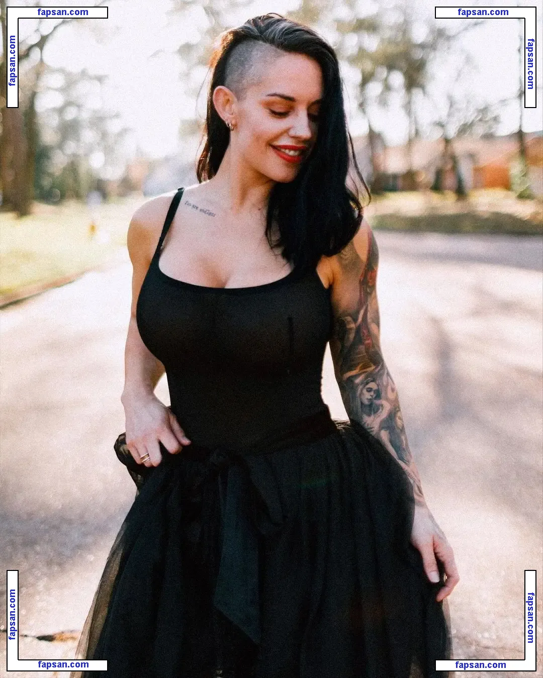 Celeste Bonin голая фото #0369 с Онлифанс