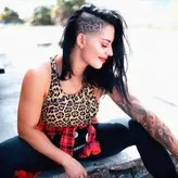 Celeste Bonin голая #0336