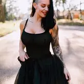 Celeste Bonin голая #0369