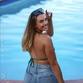 celiciiious голая #0015