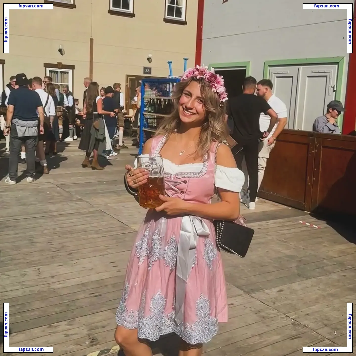 Celina nude photo #0005 from OnlyFans